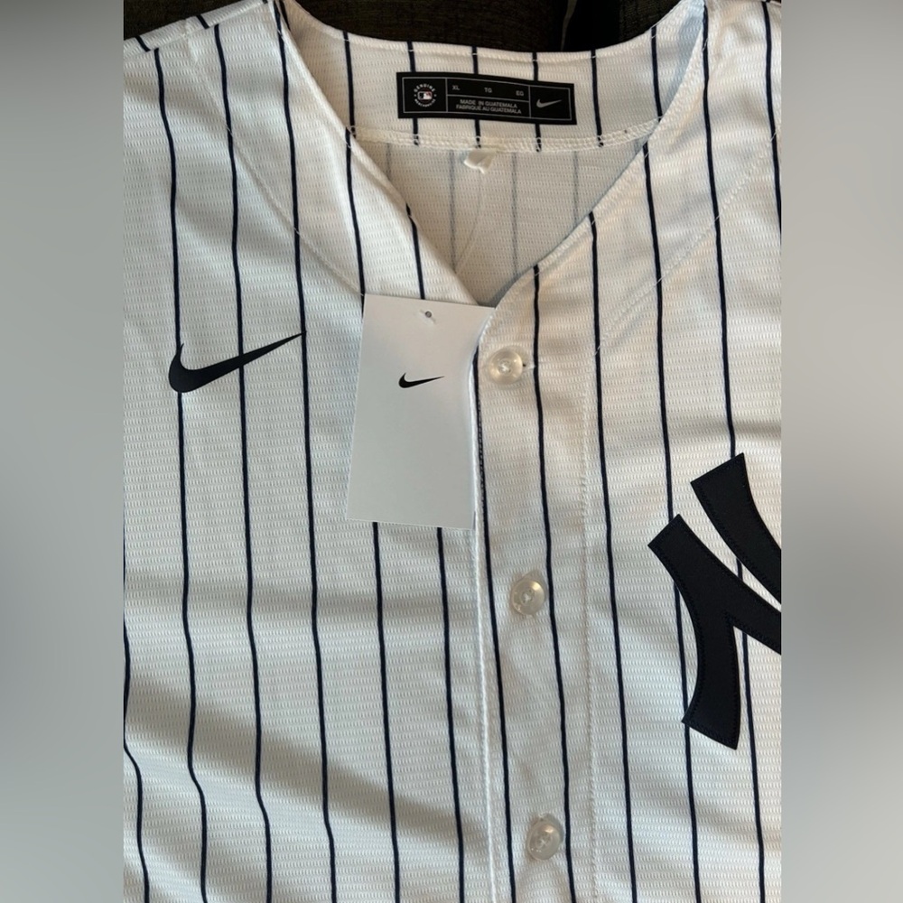 Nike Authentic New York Yankees Aaron Judge #99 Baseball Jersey Men’s Size: XL - Picture 5 of 7
